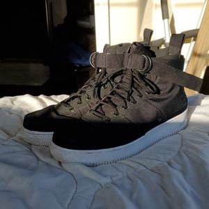 Black Nike SF Air Force 1 Mid